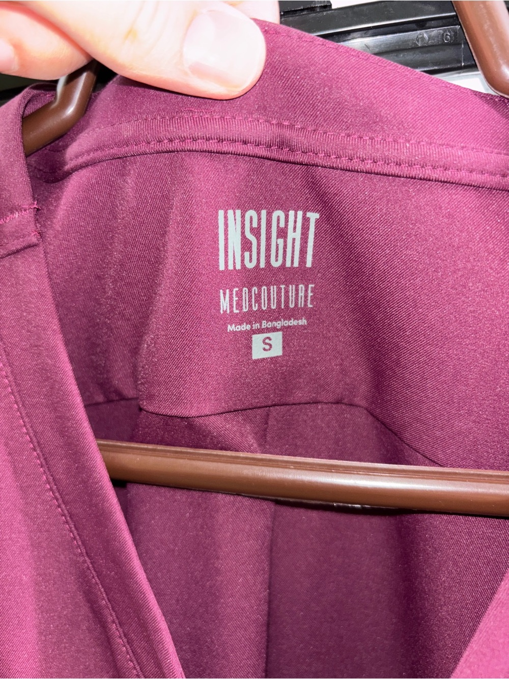 Insight Women's Scrub Set - Picture 2 of 4